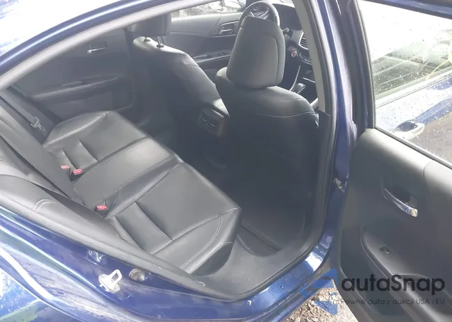 JHMCR6F52HC017352: 43300113