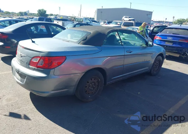 1C3LC45K28N673980: 43300150