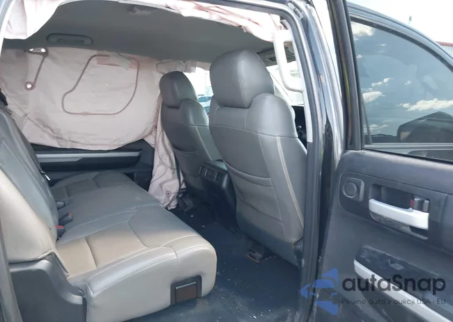 5TFDW5F13KX835517: 43300183