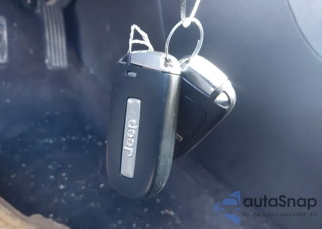 1C4PJMBX5KD216306: 43300199