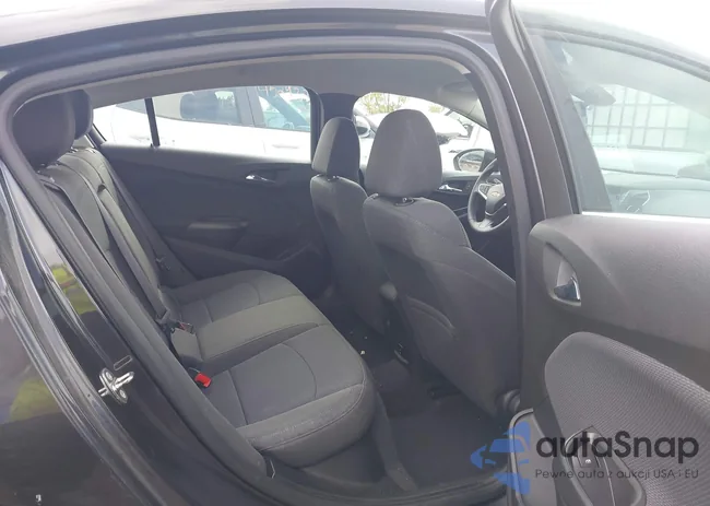 1G1BE5SM0H7261261: 43300202