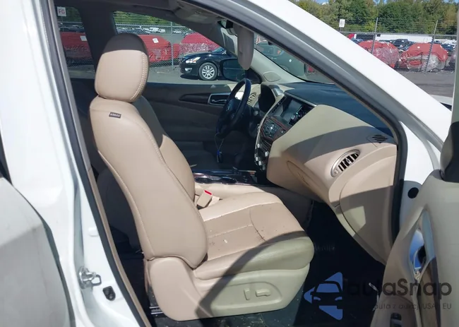 5N1DR2MN7HC697889: 43300284