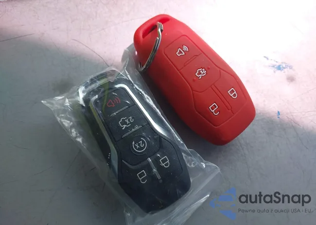 3FA6P0SU8GR283723: 43300365