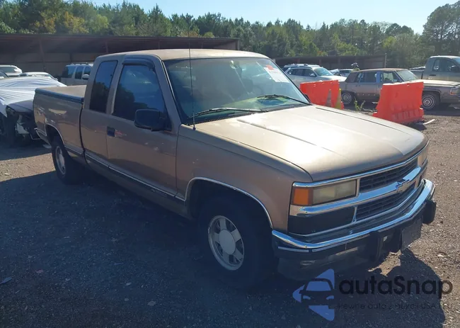 1GCEC19R3VE184347: 43300374