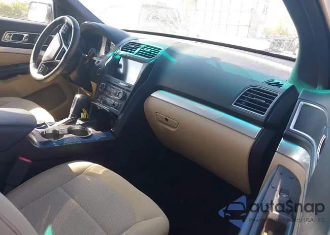 1FM5K8D89HGA21734: 43299450