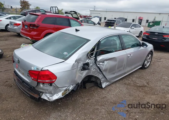 1VWBH7A30CC031641: 43299557