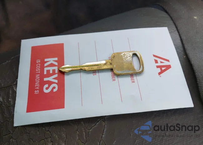 1FTNF20L8YED93593: 43299575