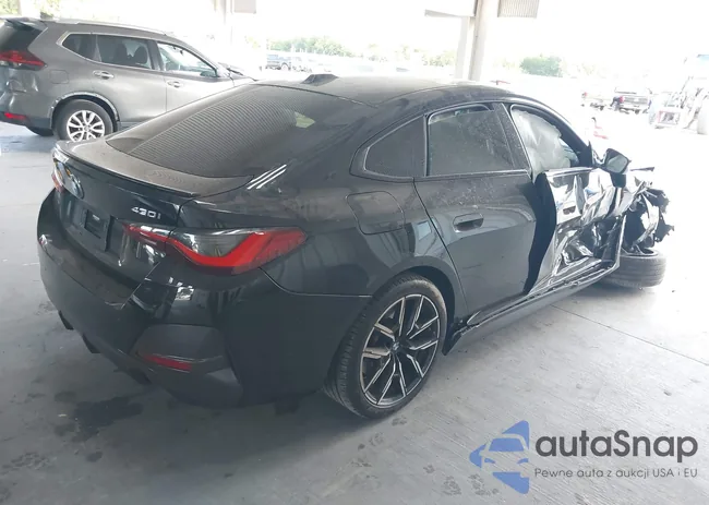 WBA63AV07NFM36376: 43300831