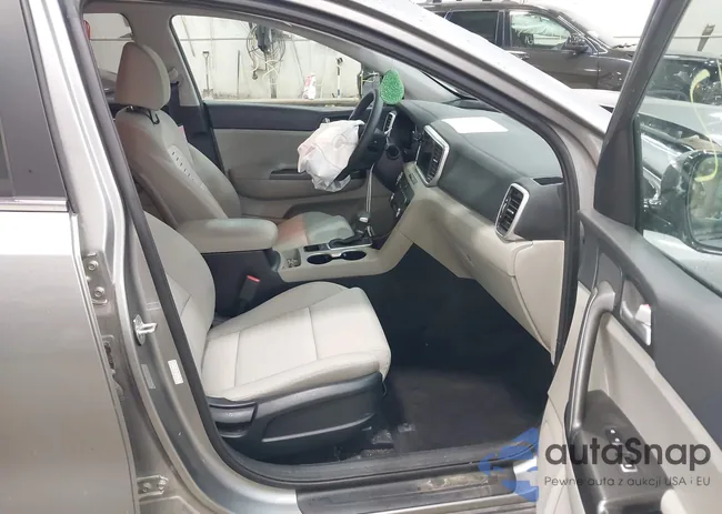 KNDPMCAC6N7025089: 43300842