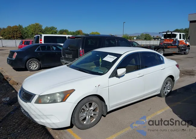 1HGCP26458A131849: 43300998