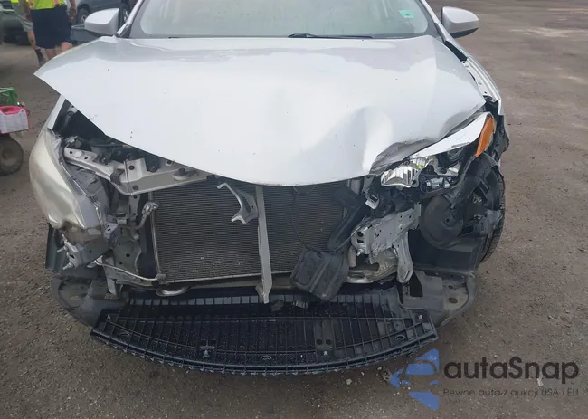 2T1BURHE5FC275413: 43301124