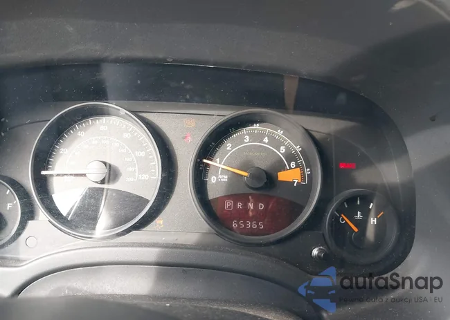 1C4NJRFB2ED739208: 43301190