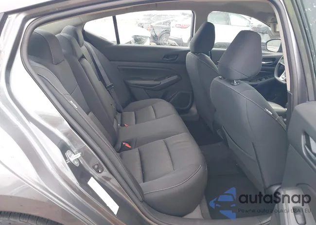 1N4BL4DV8RN354819: 43301271