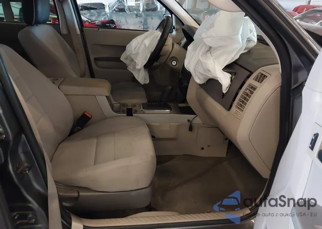 1FMCU9D70BKA87785: 43301330