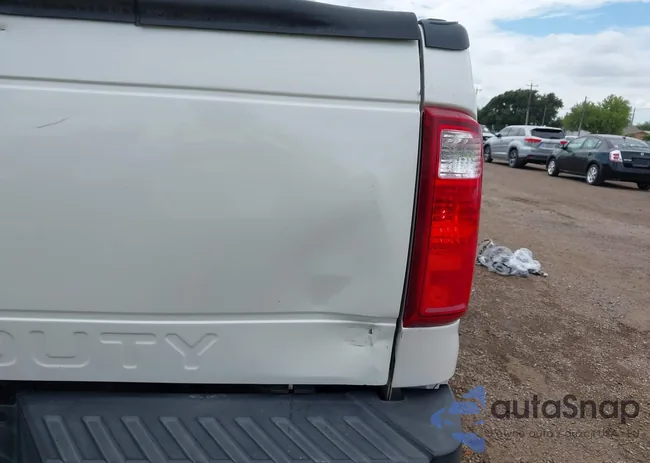 1FT7W2BT4FED40182: 43300381