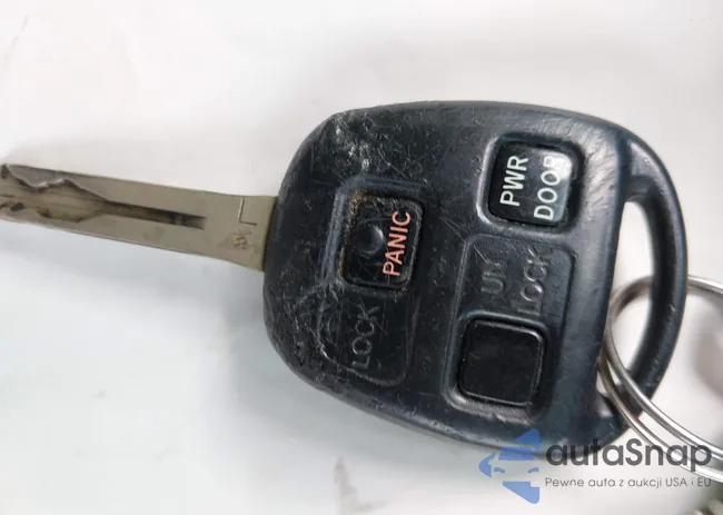 2T2GK31U09C062427: 43300451