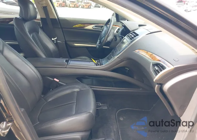 3LN6L2GK8DR815911: 43300499