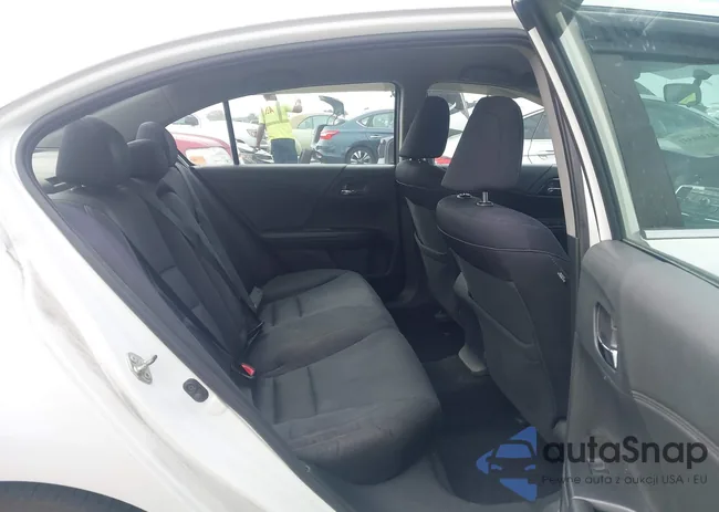 1HGCR2F59FA088472: 43300551