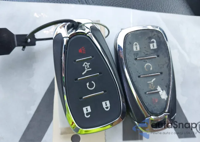 2GNAXXEV0L6280518: 43300564