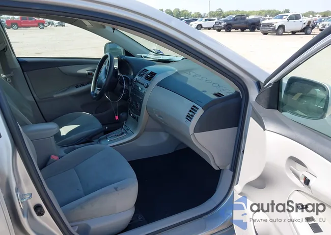 2T1BU4EE7BC649490: 43300585