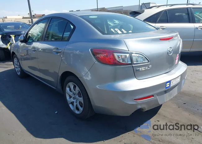 JM1BL1UG6C1524037: 43300625