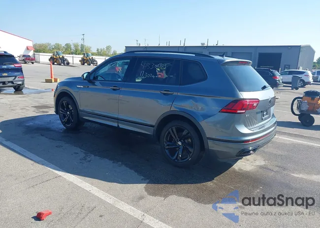 3VV8B7AXXPM013798: 43300703