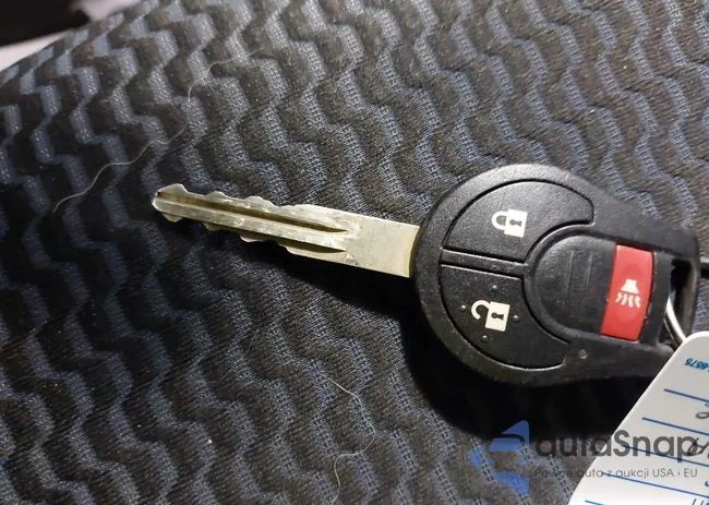 3N1CE2CP8HL359911: 43300745