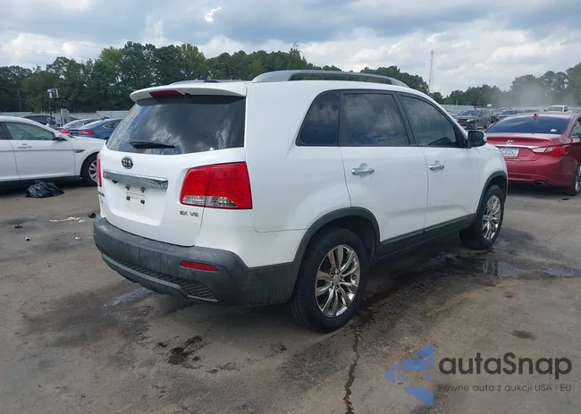 5XYKU4A29BG033970: 43301854