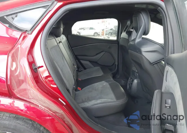 3FMTK4SX7PMA75435: 43301880