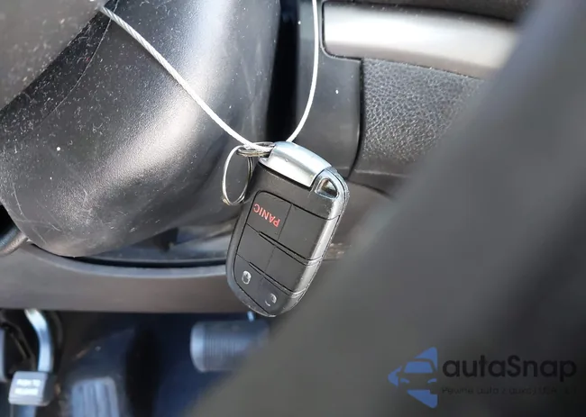 3C4PDCGB9HT677476: 43301924