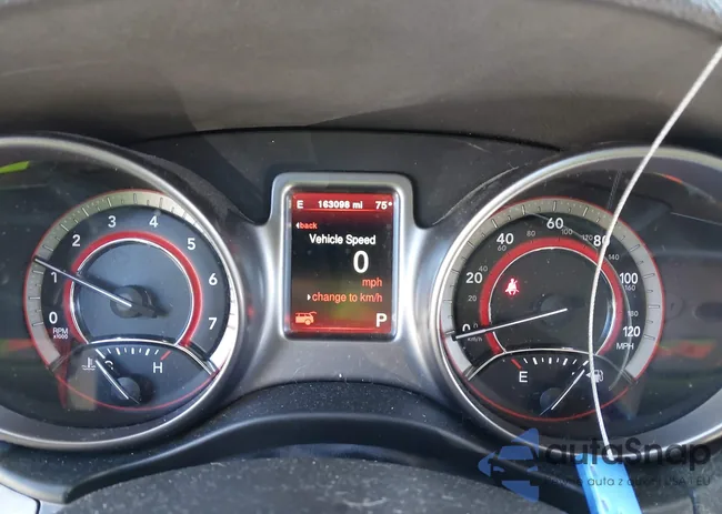 3C4PDCGB9HT677476: 43301924