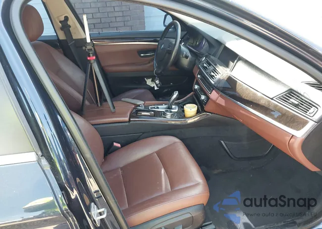 WBA5B3C59ED530490: 43301966