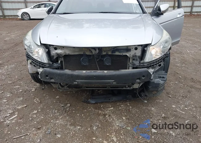 1HGCP36878A034533: 43302132