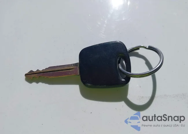 1FTRX17W7XKA74517: 43302161