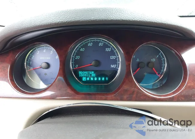 1G4HE57Y38U104592: 43302208