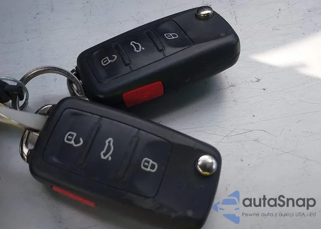 1VWJM7A34JC038838: 43302212