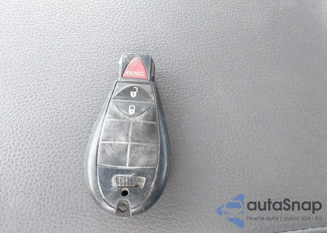 3C6UR5HL2JG313235: 43302245