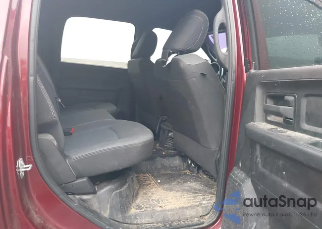 3C6UR5CL3NG216882: 43302293