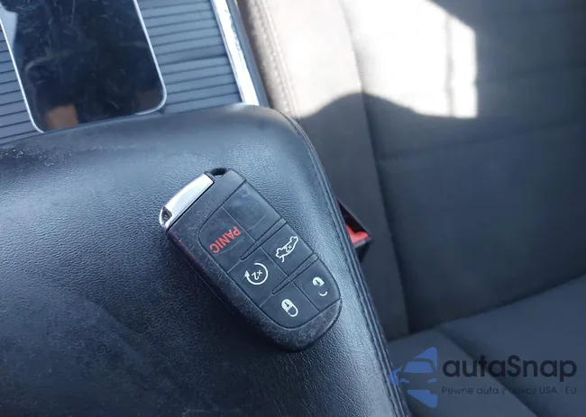 2C3CDXHG7EH329278: 43302327