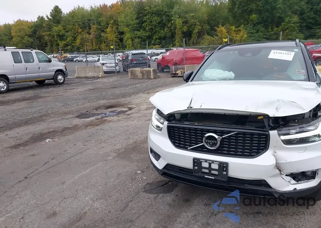 YV4162UM6N2731830: 43302343