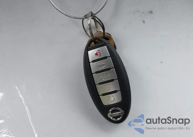 1N4AL3AP5HN320623: 43301474