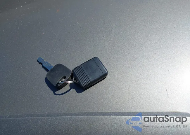 1FAFP40402F186628: 43301489