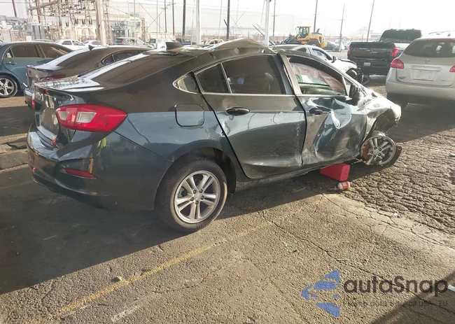 1G1BE5SM2H7215303: 43301581