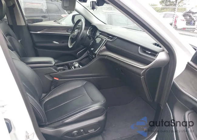 1C4RJKBG5M8112312: 43301666