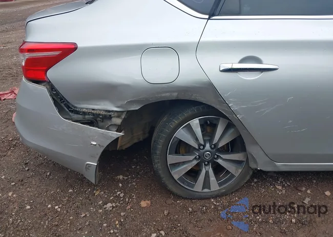 3N1AB7AP0GY224648: 43301715