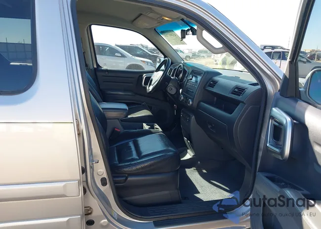 2HJYK16596H513916: 43301714