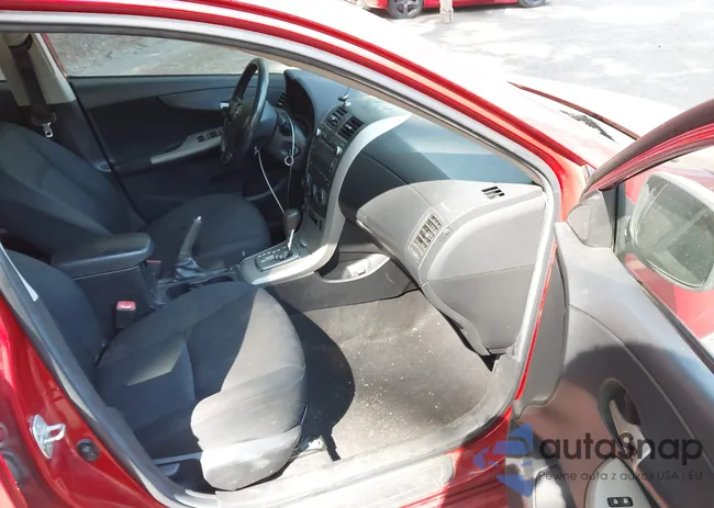 2T1BU4EE4AC458656: 43301776