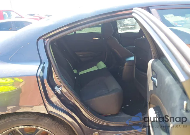 2C3CDXBG2JH257702: 43302780