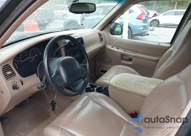 1FMZU35P4XZA12866: 43302830