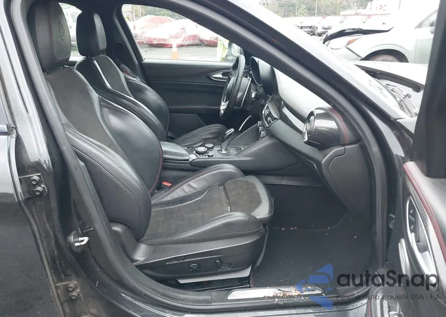 ZARFAEAV3H7532849: 43302866